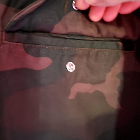 Carhartt Women's Camper Ankle Pants in Green Camo Size XS - Picture 10 of 13